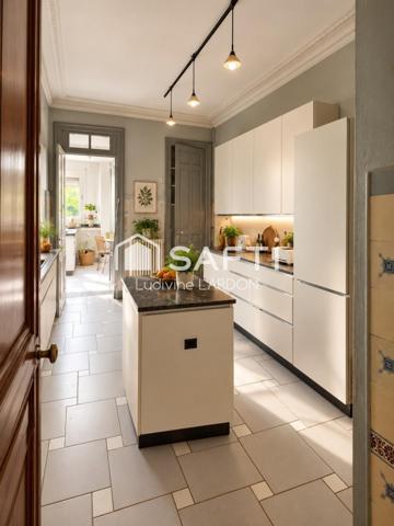 Demeure d’exception – 379 m² habitables – Parc arboré de 2 200 m² – Saint-Étienne Bellevue