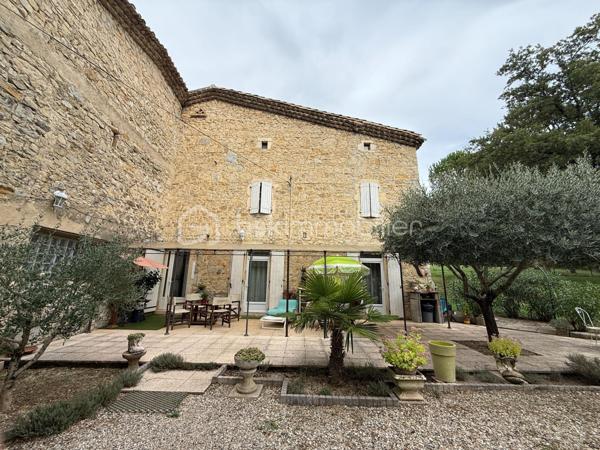 Maison ancienne de 104 m²