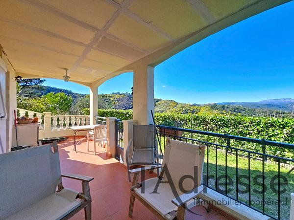 Magnifique villa 5 pièces 130 m² sur un terrain de 2000 m² à Tanneron !