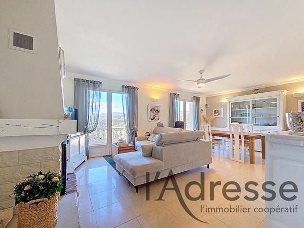 Magnifique villa 5 pièces 130 m² sur un terrain de 2000 m² à Tanneron !