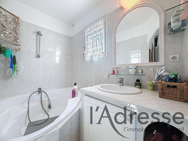 Magnifique villa 5 pièces 130 m² sur un terrain de 2000 m² à Tanneron !