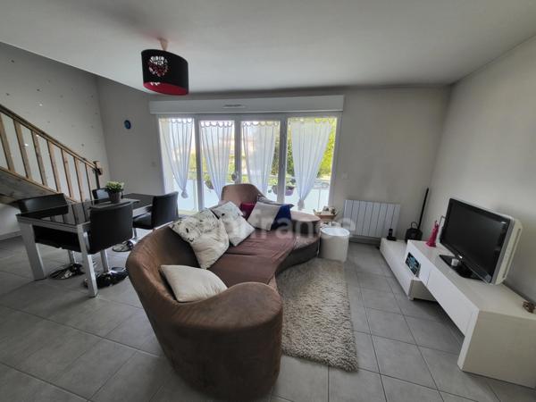 Charmant duplex lumineux type 3 avec balcon filant et parking – Résidence calme, EYSINES (33)