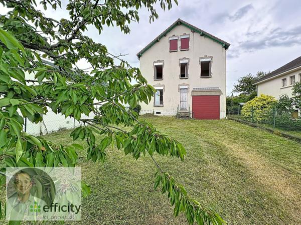 Maison
         6 pièces
        - 180 m² 160 800 € *