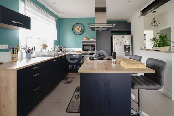 Maison de 161m2, 7 pièces, garage, piscine parcelle 980m2