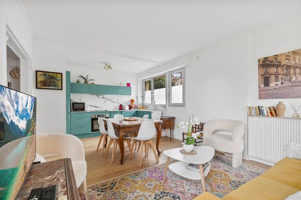 Appartement Saint Germain En Laye 3 pièces 54.66 m2 318 150 € **  - Référence  18313