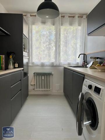 Appartement à louer 3 pièces 56.04m² Saint-Étienne (42100)