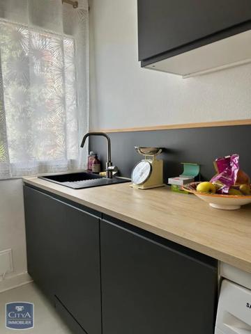 Appartement à louer 3 pièces 56.04m² Saint-Étienne (42100)