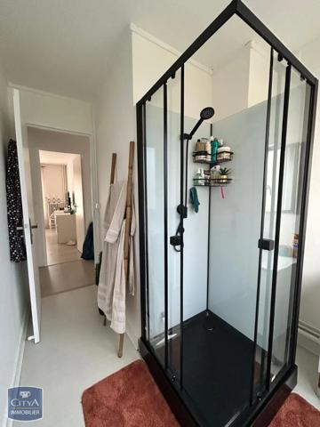 Appartement à louer 3 pièces 56.04m² Saint-Étienne (42100)