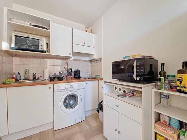 Vente                                                      Appartement
                        
                     1 pièces                      34 m2                     à Cannes