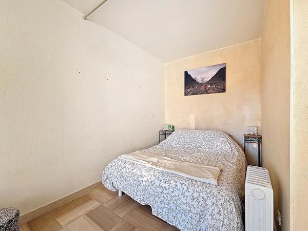 Vente                                                      Appartement
                        
                     1 pièces                      34 m2                     à Cannes