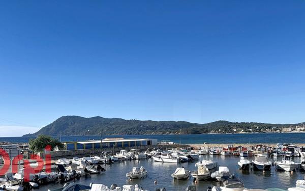 Maison à vendre    4 pièces • 81 m2 La Seyne-sur-Mer