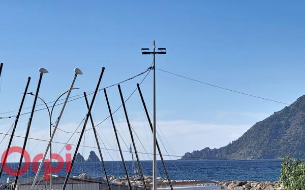 Maison à vendre    4 pièces • 81 m2 La Seyne-sur-Mer