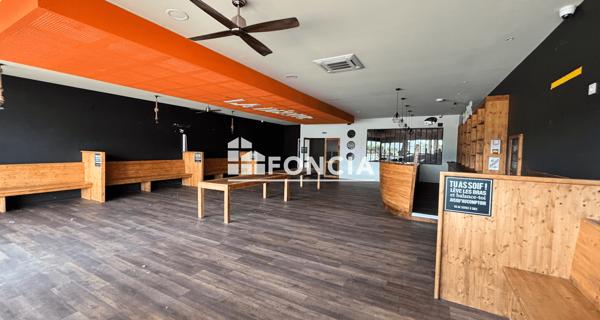 Location Local commercial 3 pièces - Montélimar 26200
