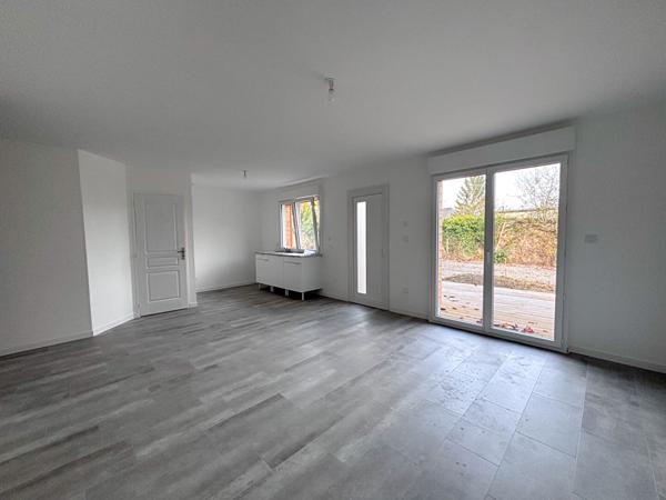 Maison Plain Pied Chateau Gontier Sur Mayenne 2 pièce(s)