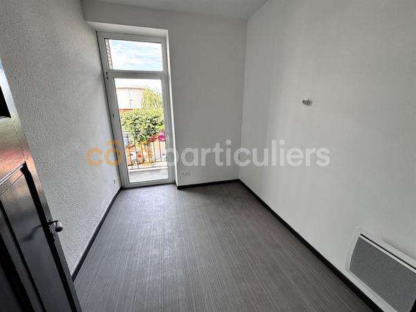 Location
                Appartement46,69 m² - 3 Pièces -
                    CLERMONT FERRAND (63000)