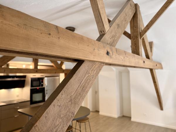 Ensemble immobilier mixte 240 000 €