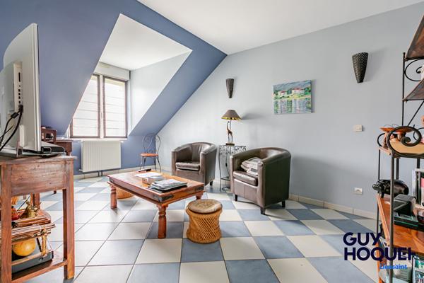 Maison spacieuse à vendre à Lieusaint - 5 chambres, jardin et garage