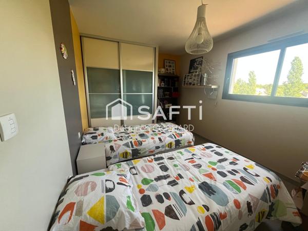 JACOU –Superbe villa contemporaine haut de gamme 150 m² avec piscine, pool-house et terrain de 902 m² sans vis-à-vis