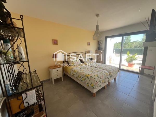 JACOU –Superbe villa contemporaine haut de gamme 150 m² avec piscine, pool-house et terrain de 902 m² sans vis-à-vis