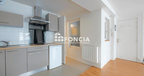 À vendre Studio 32 m² - Vienne 38200