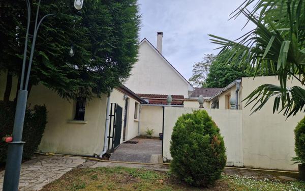 Maison à vendre    5 pièces •  Boissy-Saint-Léger