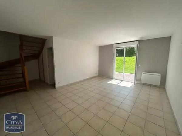 Maison à louer 4 pièces 78.86m² Montchanin (71210)