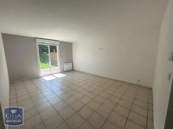 Maison à louer 4 pièces 78.86m² Montchanin (71210)