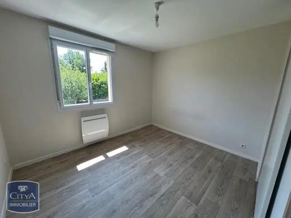 Maison à louer 4 pièces 78.86m² Montchanin (71210)