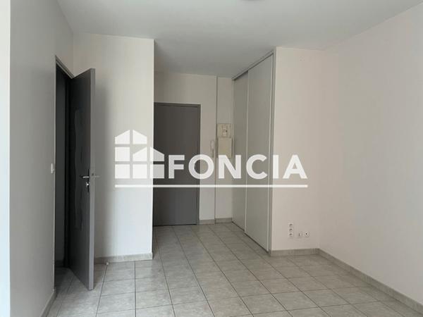 Location Studio 26.74 m² - 73-79 AVENUE ALBERT 1ER Castres 81100