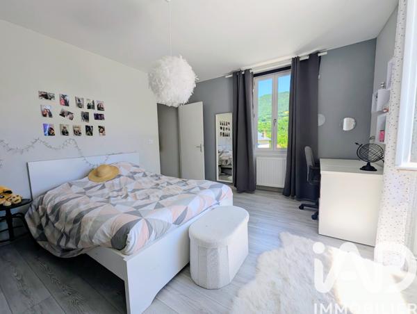 Maison à vendre 5 pièces 107 m² Le Gua