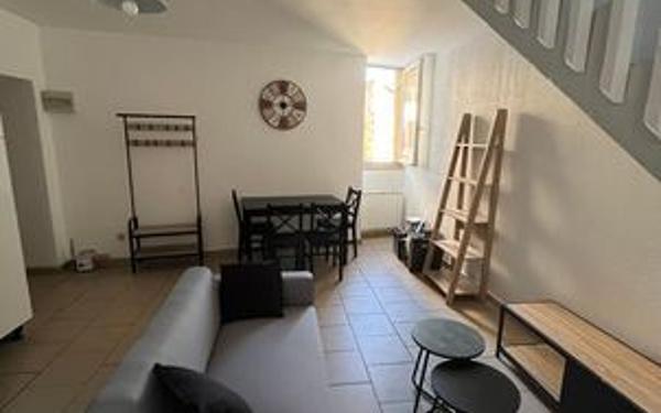 Appartement à louer    2 pièces •  Joyeuse