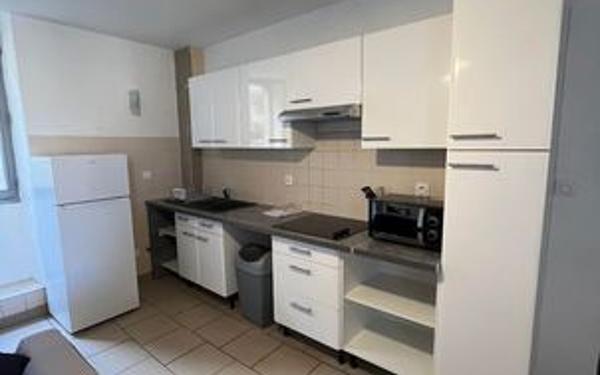 Appartement à louer    2 pièces •  Joyeuse