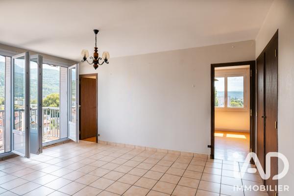 Appartement à vendre 4 pièces 66,81 m² Saint-Martin-d'Hères