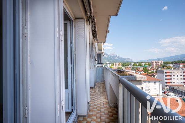 Appartement à vendre 4 pièces 66,81 m² Saint-Martin-d'Hères