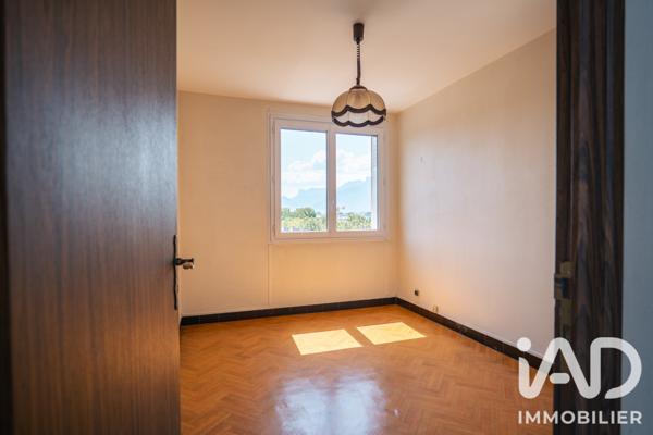 Appartement à vendre 4 pièces 66,81 m² Saint-Martin-d'Hères
