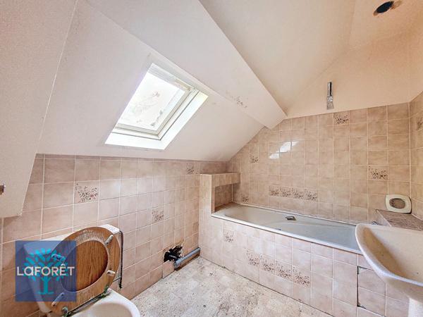 Achat maison Val-Couesnon - 7 pièce(s) - 230 m² - 113 000 €