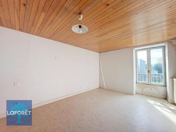 Achat maison Val-Couesnon - 7 pièce(s) - 230 m² - 113 000 €