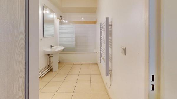 Location Duplex 4 pièces 105 m2 à Chartres