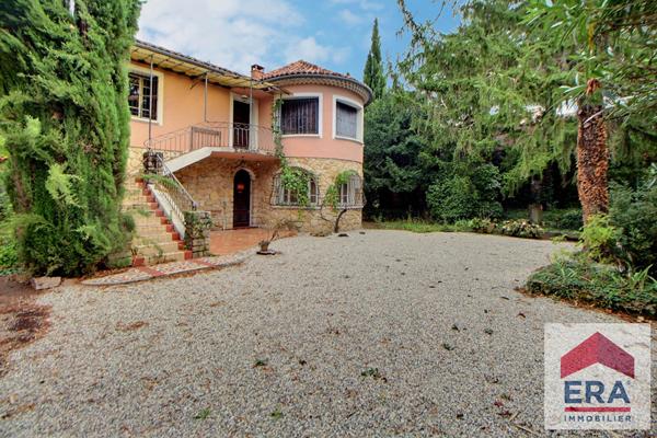 Maison Bollene 7 pièce(s) 184 m2