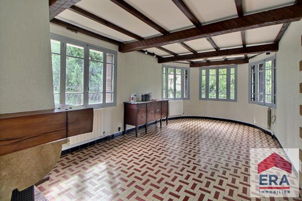 Maison Bollene 7 pièce(s) 184 m2