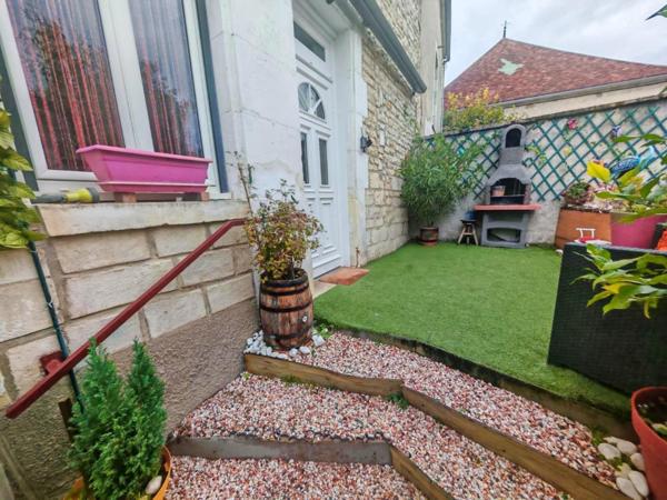 Maison de charme 3 pièces + dépendances