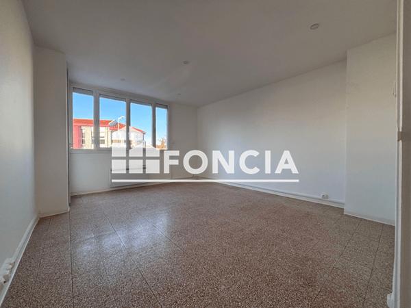 Location Appartement 4 pièces 64.5 m² - Perpignan 66000