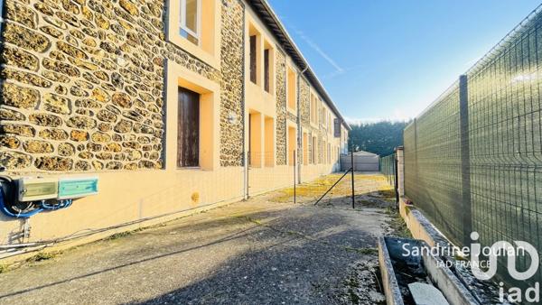 Appartement 3 pièces de 73 m² à Nozay (91620)