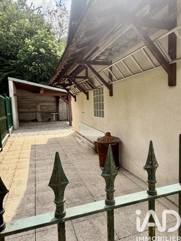 Maison à vendre 10 pièces 226 m² Paron