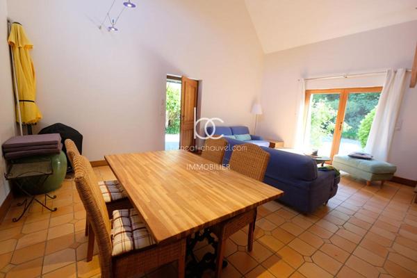 SARZEAU Maison 11 pièces 330 m²