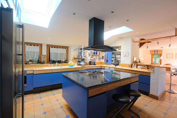 SARZEAU Maison 11 pièces 330 m²