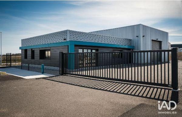 Location local d’activité 282 m² Dompierre-sur-Mer