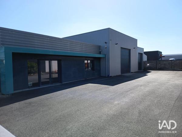 Location local d’activité 282 m² Dompierre-sur-Mer