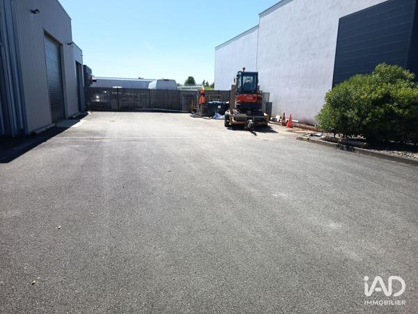 Location local d’activité 282 m² Dompierre-sur-Mer