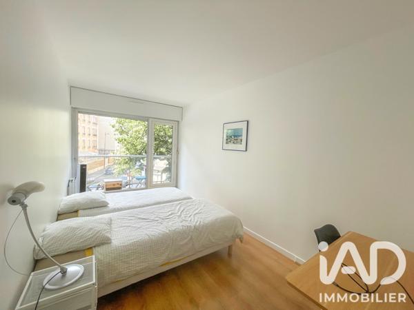 Location appartement 3 pièces 67 m² Paris 15